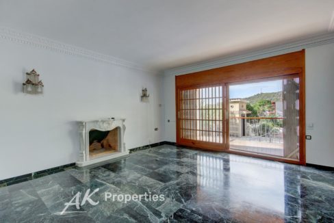 casa-en-venta-con-ascensor-poal-castelld-3792759-6ee213f3.jpg