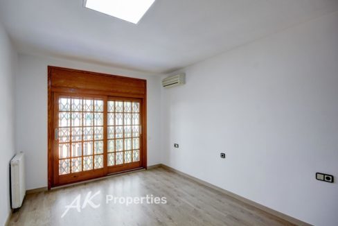 casa-en-venta-con-ascensor-poal-castelld-3792759-dd91ff0e.jpg