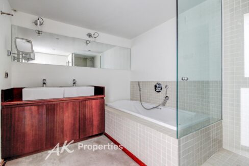 oportunidad-nica-en-barcelona-4097304-95b707d4-1.jpg