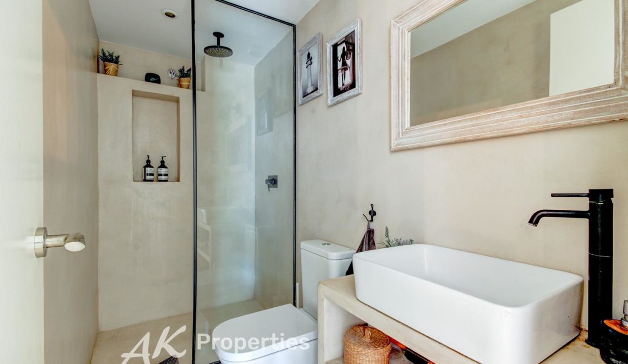 bonito-piso-reformado-tres-habitaciones-4163112-44584c63.jpg