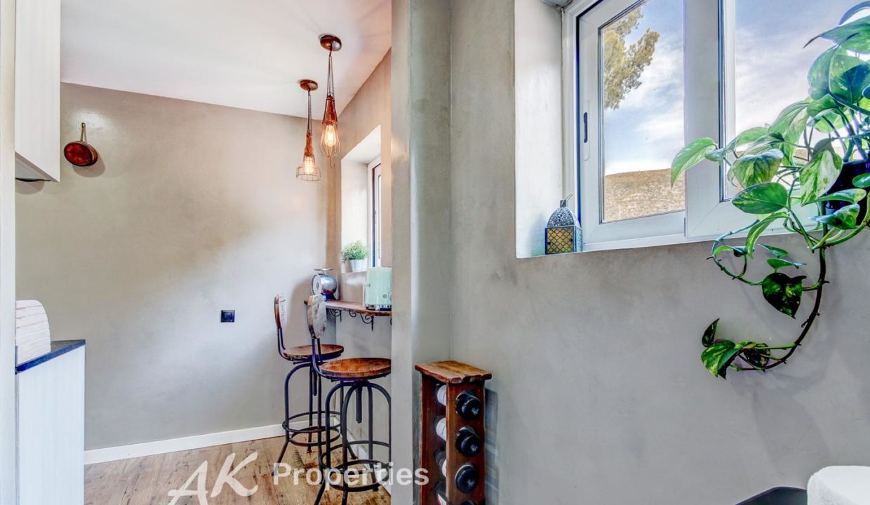 bonito-piso-reformado-tres-habitaciones-4163112-5cd8ad5b.jpg