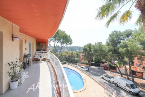 bonito-piso-reformado-tres-habitaciones-4163112-b989041a.jpg