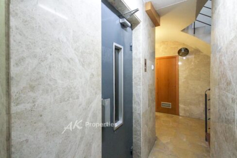 piso-luminoso-con-ascensor-y-terraza-en-a01eabf8-0004187552-2.jpg
