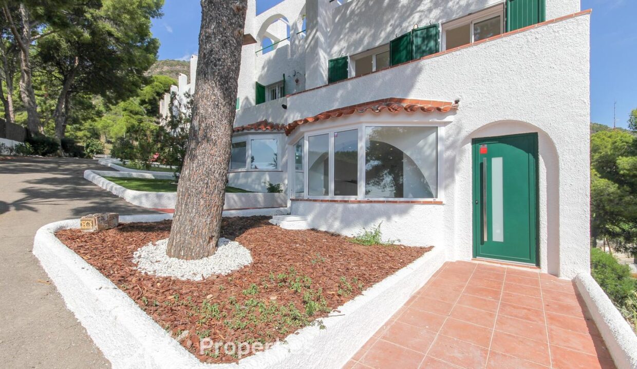 casa-recien-reformada-con-vistas-al-mar-4201188-1cf2bbc0-2.jpg