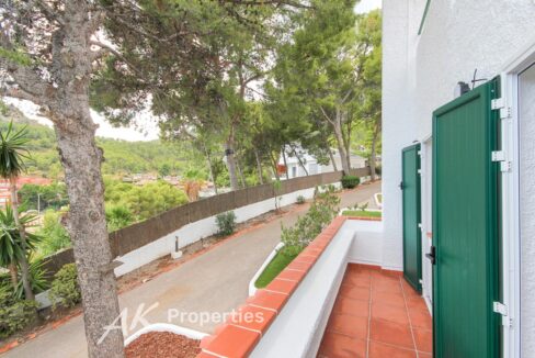 casa-recien-reformada-con-vistas-al-mar-4201188-8b49c172-2.jpg