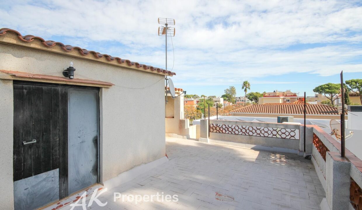 casa-en-venta-en-castelldefels-playa-bai-4208399-72360beb-4.jpg