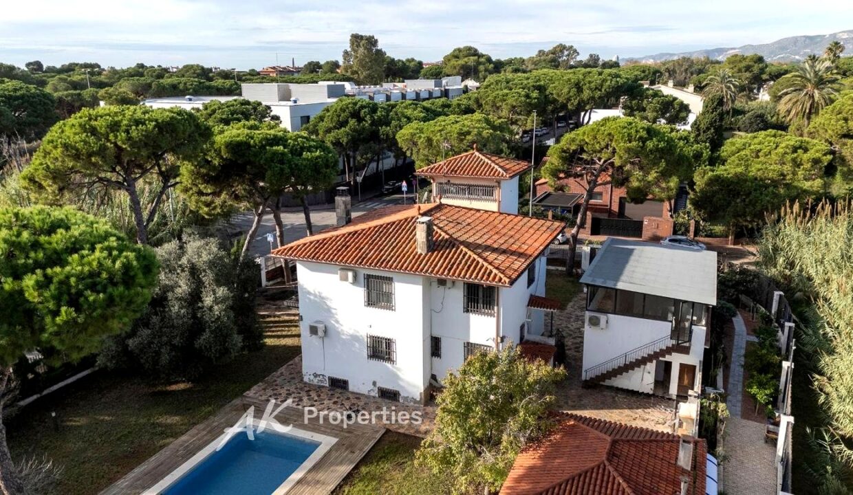 espectacular-casa-independiente-e5f3b7ab-0004222239-2.jpg