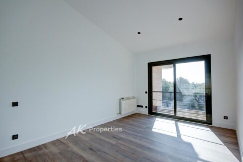 exclusiva-propiedad-en-bellamar-1628f4f4-0003706863-1.jpg