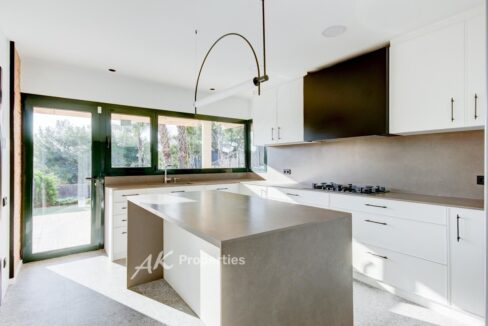 exclusiva-propiedad-en-bellamar-1fa1b8e6-0003706863-1.jpg