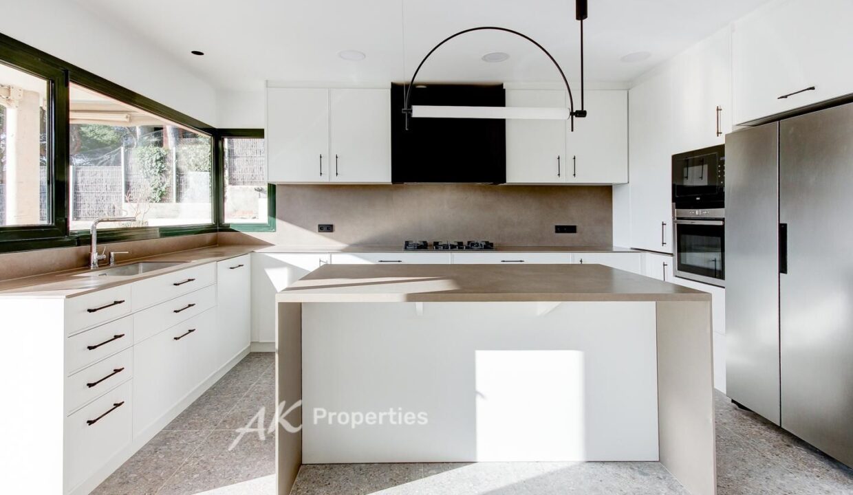 exclusiva-propiedad-en-bellamar-3d8de67b-0003706863-1.jpg