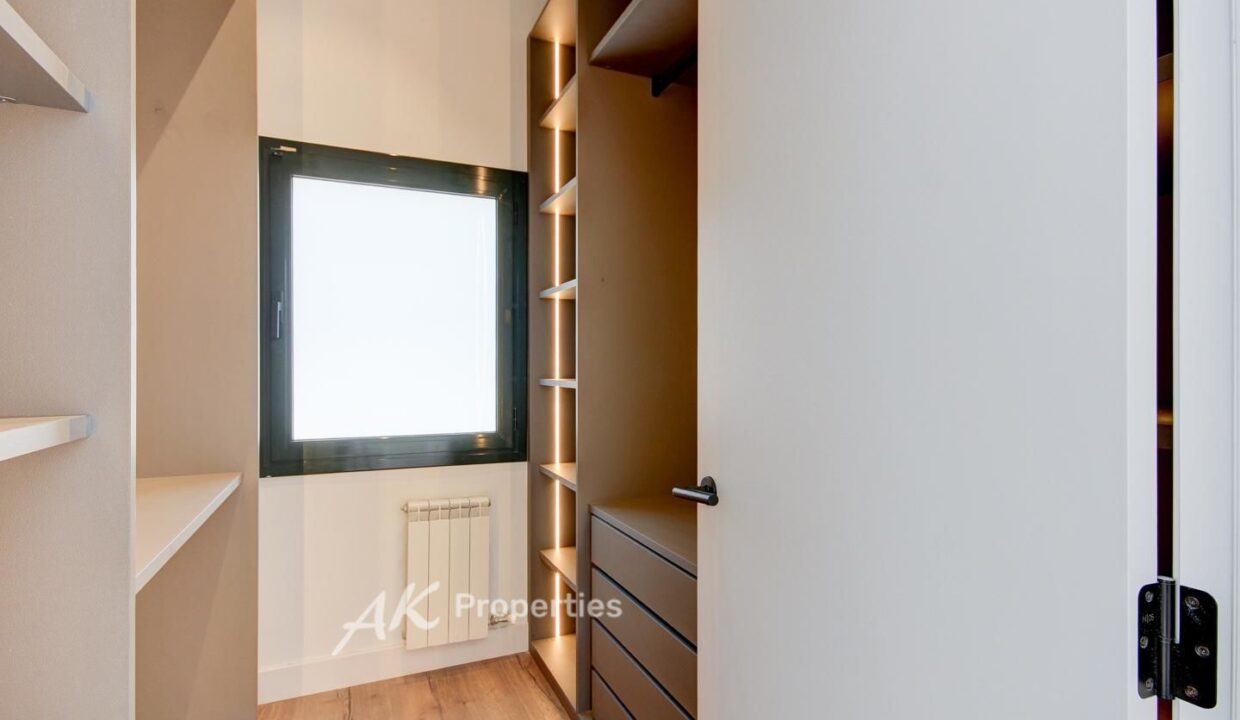 exclusiva-propiedad-en-bellamar-86204b80-0003706863-1.jpg