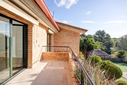 exclusiva-propiedad-en-bellamar-a0f8dc3d-0003706863-1.jpg