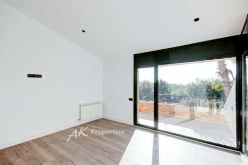 exclusiva-propiedad-en-bellamar-e85f3f67-0003706863-1.jpg