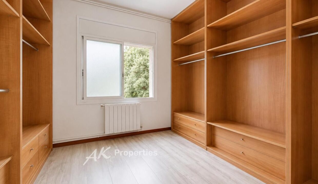 exclusiva-casa-unifamiliar-reformada-con-5c992b97-0004240659-2.jpg
