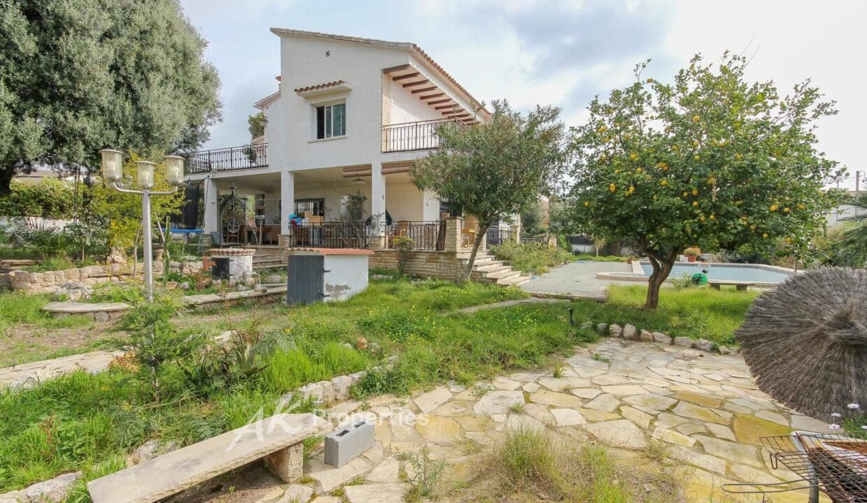 exclusiva-casa-unifamiliar-reformada-con-6cfc1597-0004240659-2.jpg