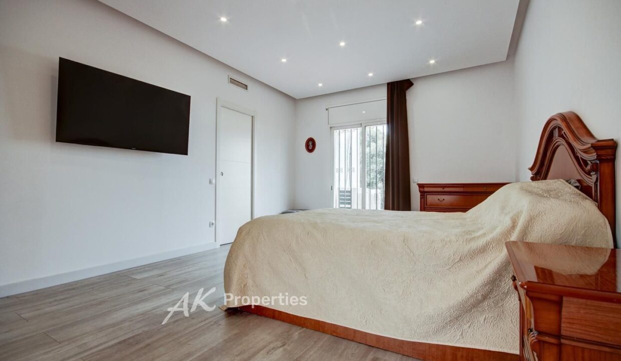 exclusiva-casa-unifamiliar-reformada-con-b8f5c83a-0004240659-2.jpg