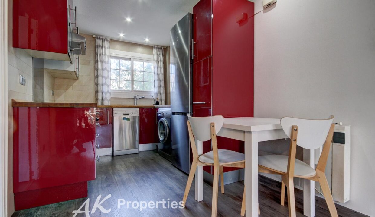luminoso-apartamento-con-terraza-y-pisci-4247897-cbd09dab-5.jpg