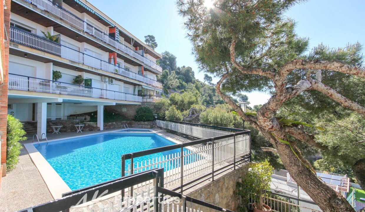 luminoso-apartamento-con-terraza-y-pisci-4247897-d90e1b6d-4.jpg