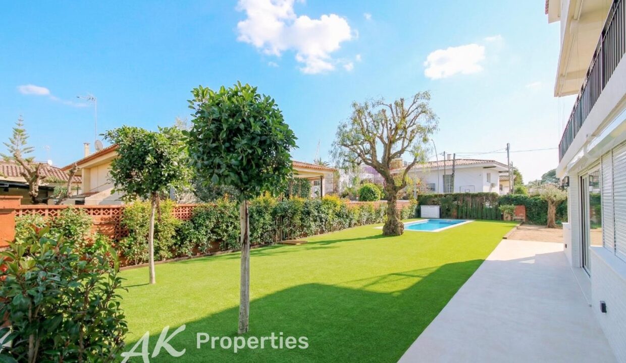 espectacular-casa-con-piscina-y-jardn-pr-4227378-d4a995df-2.jpg