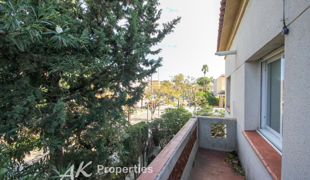 casa-en-venta-en-castelldefels-playa-bai-4208399-fca32b0b.jpg