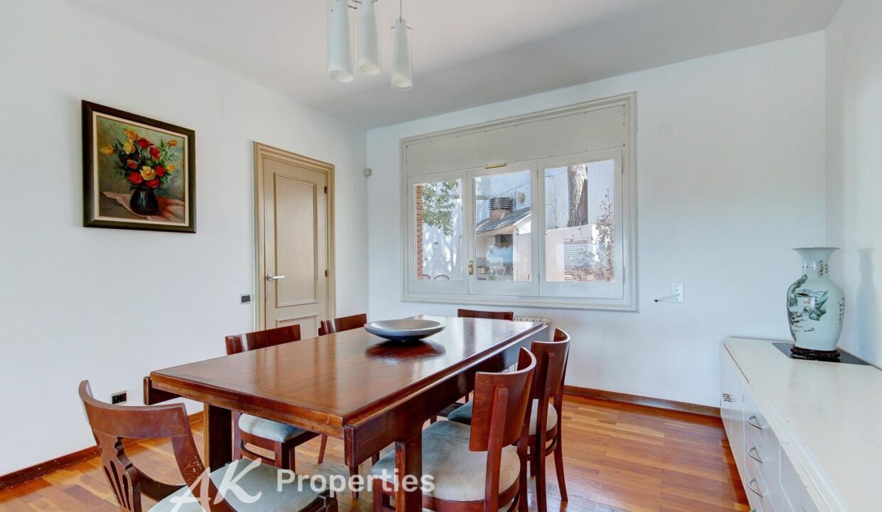 casa-independiente-con-vistas-al-mar-3410585-b2ebdf6b-1.jpg