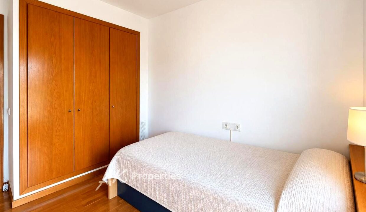 piso-con-terraza-piscina-parking-y-trast-77544458-0004288649-5.jpg