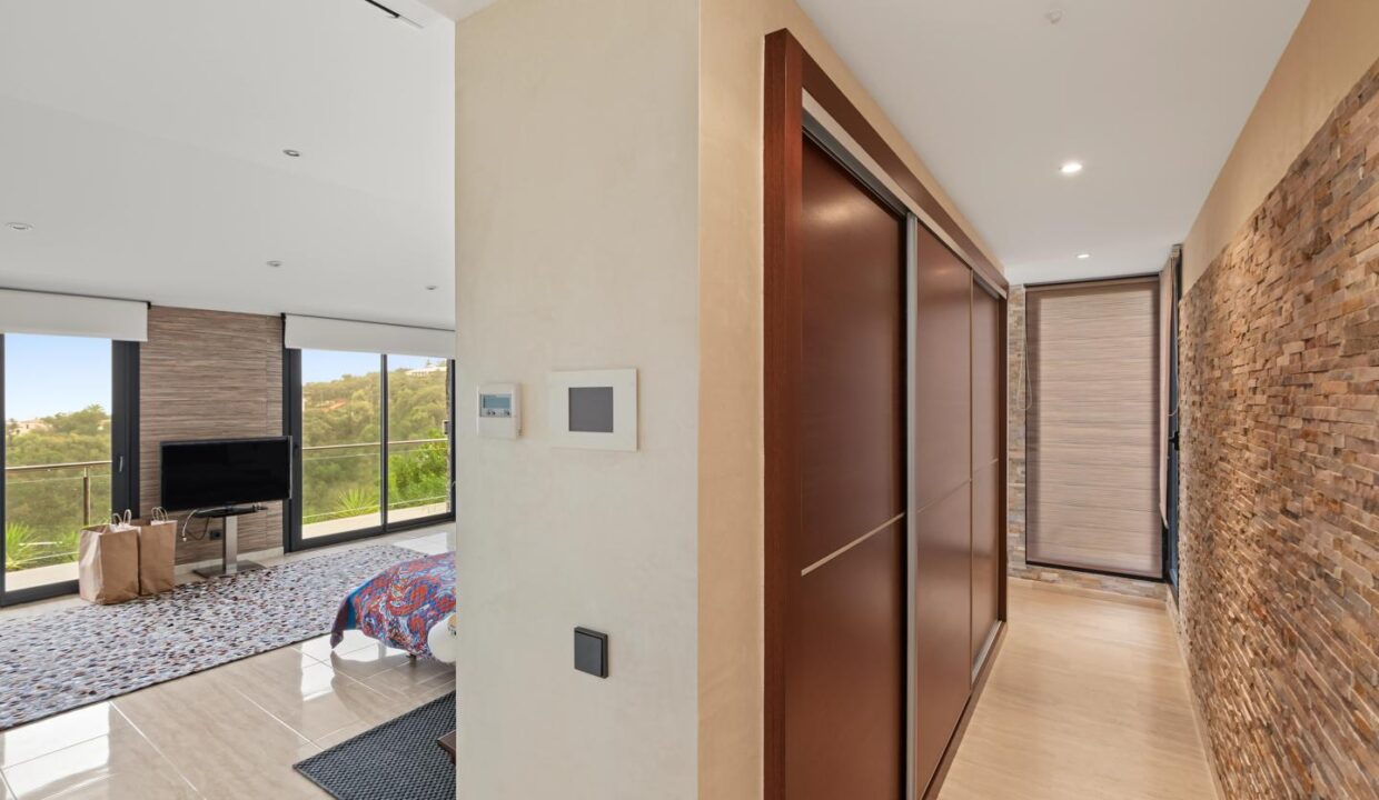 espectacular-villa-con-vistas-panormicas-4290807-c1ec2b6e-39.jpg