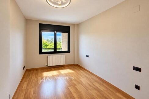 magnfico-apartamento-con-terraza-vistas-1ca68f4d-0004290908-1.jpg
