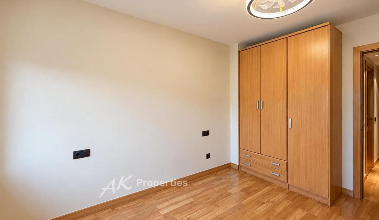 magnfico-apartamento-con-terraza-vistas-4ecad041-0004290908-1.jpg