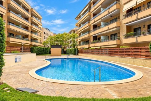 magnfico-apartamento-con-terraza-vistas-a055e10b-0004290908-1.jpg