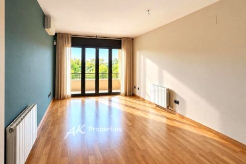 magnfico-apartamento-con-terraza-vistas-87df664c-0004290908.jpg