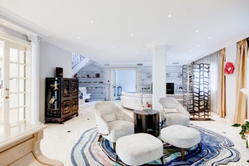 casa-de-alto-standing-en-castelldefels-9a8d01fd-0003386812-1.jpg